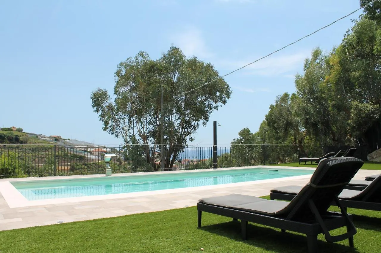 Agriturismo Azzurra Biricchina - Suites Riva Ligure Apartment