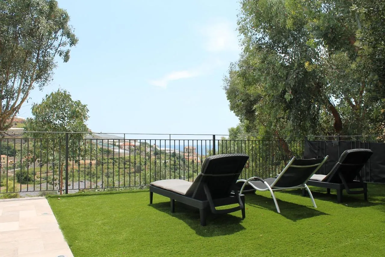 Agriturismo Azzurra Biricchina - Suites Riva Ligure 0*,  Italy